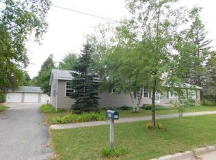 805 Elm St, Grayling, MI 49738