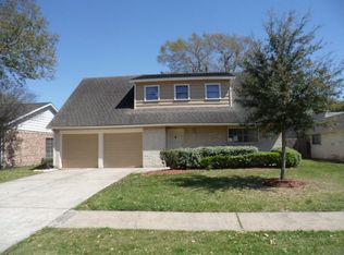 12059 Mulholland Dr, Meadows Place, TX 77477