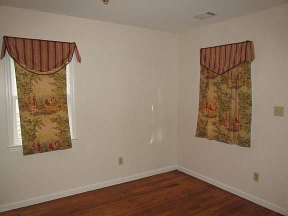 2nd image of 1007 Greene Street