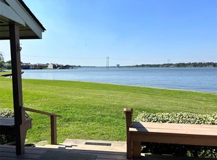 95 April Point Dr N, Montgomery, TX 77356