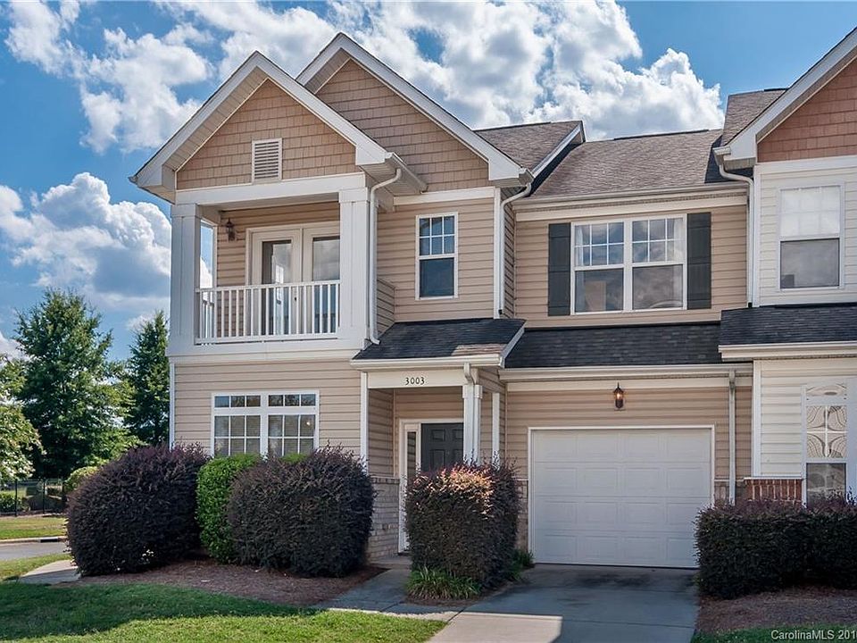 1st image of 3003 Hibiscus Cir #17