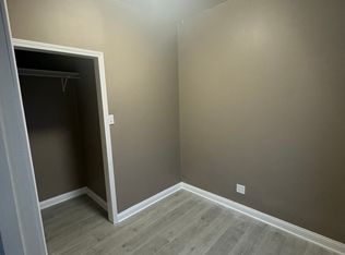 8364 S Brandon Ave #2F, Chicago, IL 60617