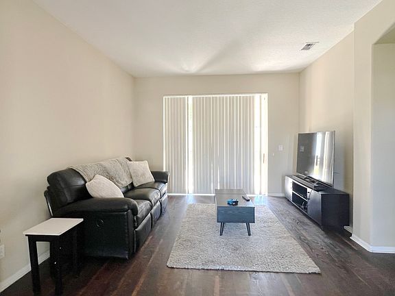 2nd image of 11520 Robbyes Dr Floor 3