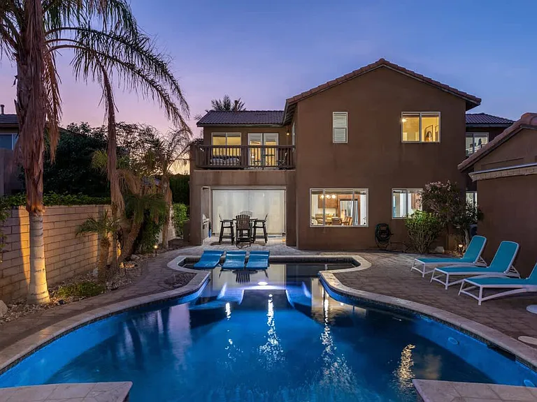 Del Lago Ct — Photo 35