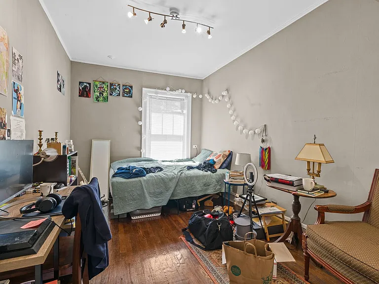 3501 N Pine Grove Ave — Photo 23