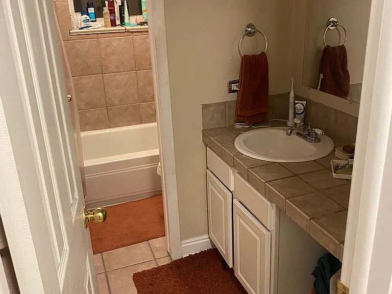 1242 N Gaylord St #103 — Photo 8