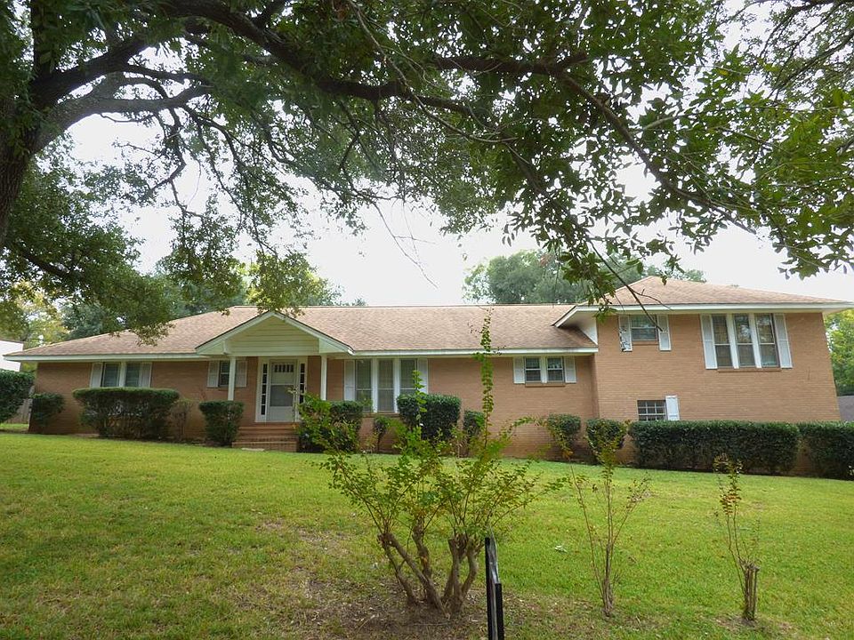 1st image of 3416 Canterbury Dr