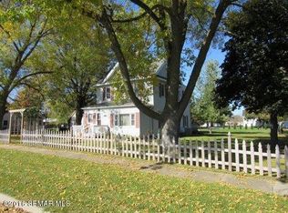 160 4th St NE, Harmony, MN 55939