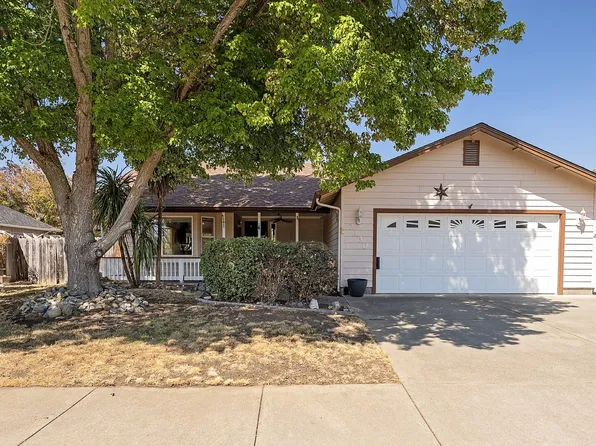 2130 SW North Star Dr, Grants Pass, OR 97527