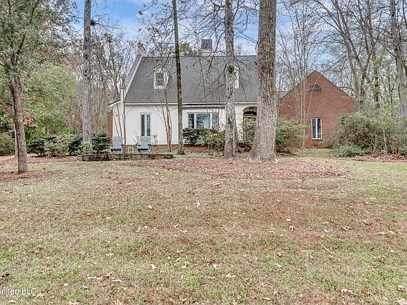 3rd image of 114 Southern Ridge Dr