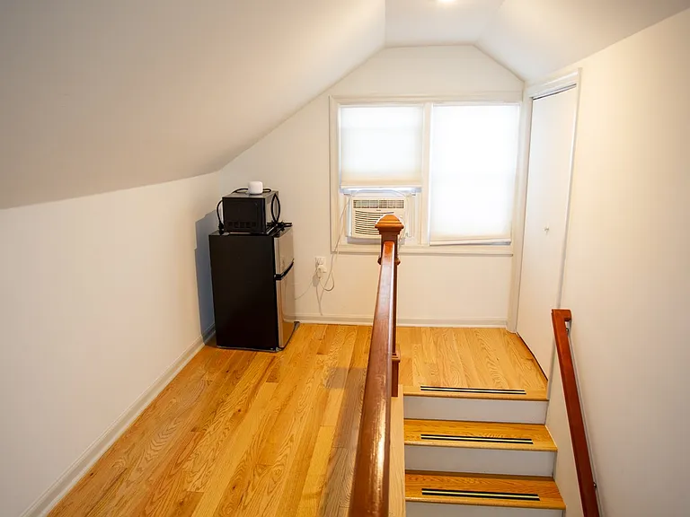 601 Cleveland Rd — Photo 2