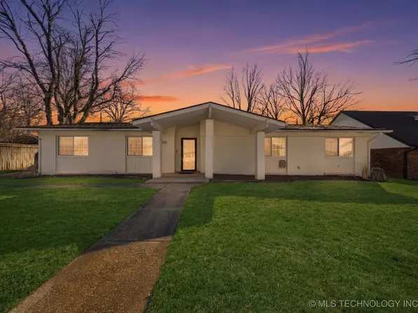 6534 E 56th Pl, Tulsa, OK 74145