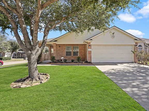 2nd image of 16303 Goanna Ct