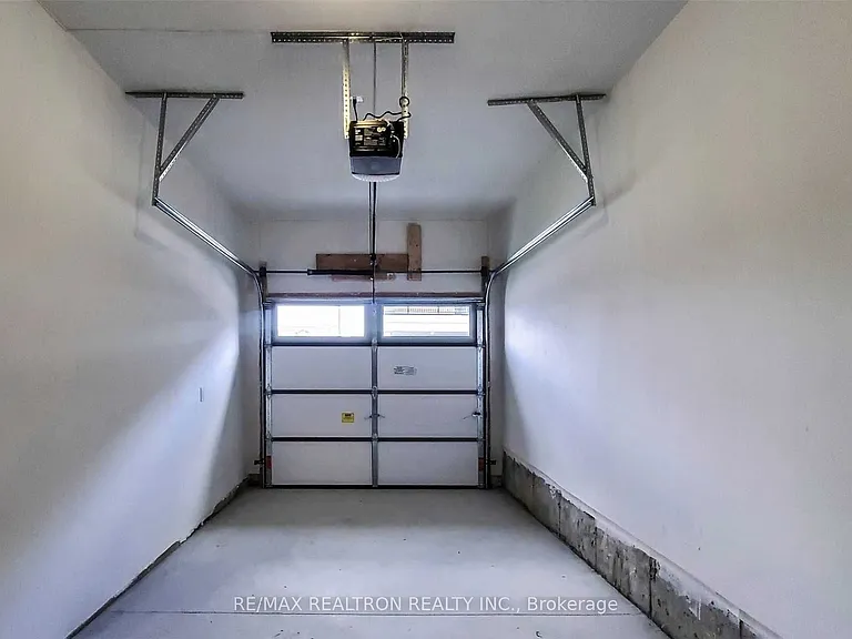 42 Stoeber Ln — Photo 34