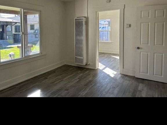 5th image of 315 W 54th St