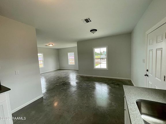 5th image of 244 Village Dr