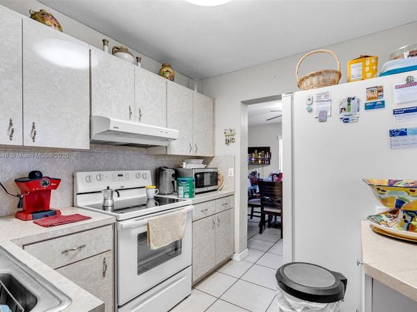 hialeah-florida-43959496 picture