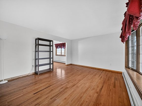 5th image of 10781 German Rd