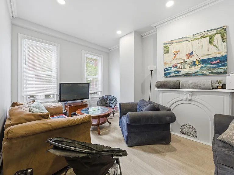 1711 N Willington St — Photo 5