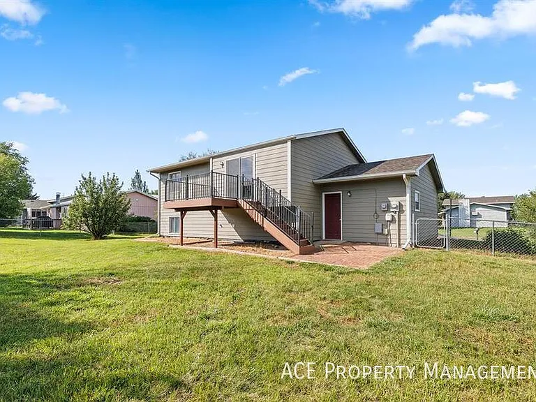 3171 Obrien St — Photo 13