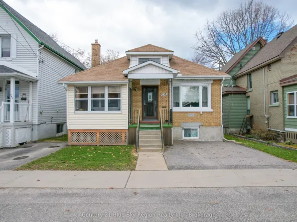 137 2nd Ave E, North Bay, ON P1B 1L3