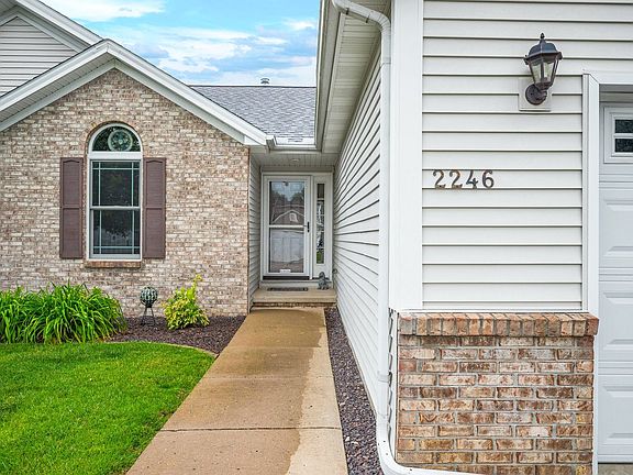 2nd image of 2246 Inez Ln