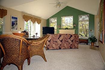 3rd image of 6877 W Mount Vernon Ct