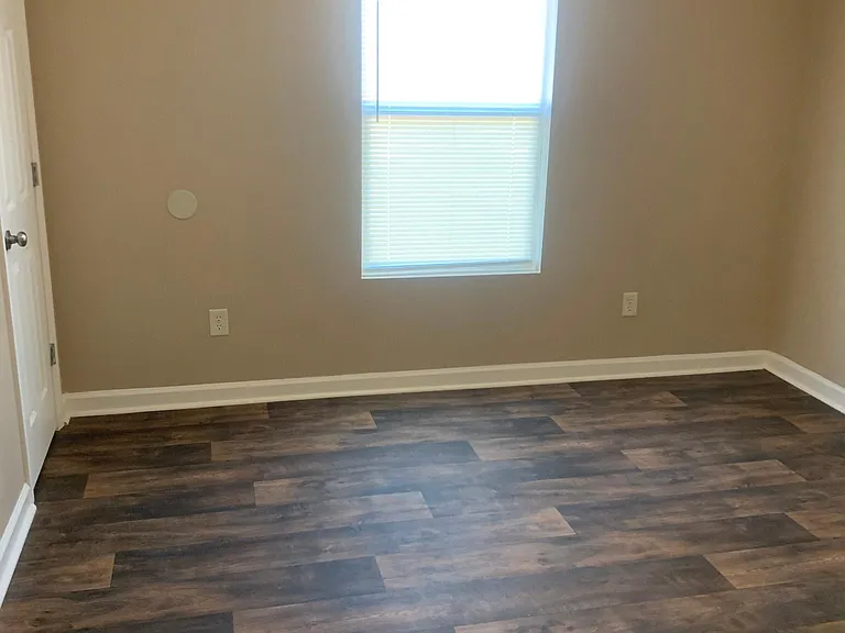 112 Havana St — Photo 12
