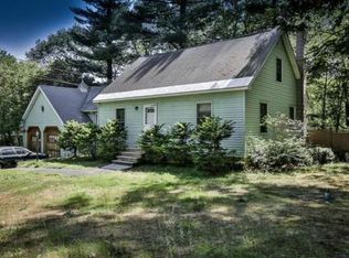 6 Hillside Rd, Tewksbury, MA 01876