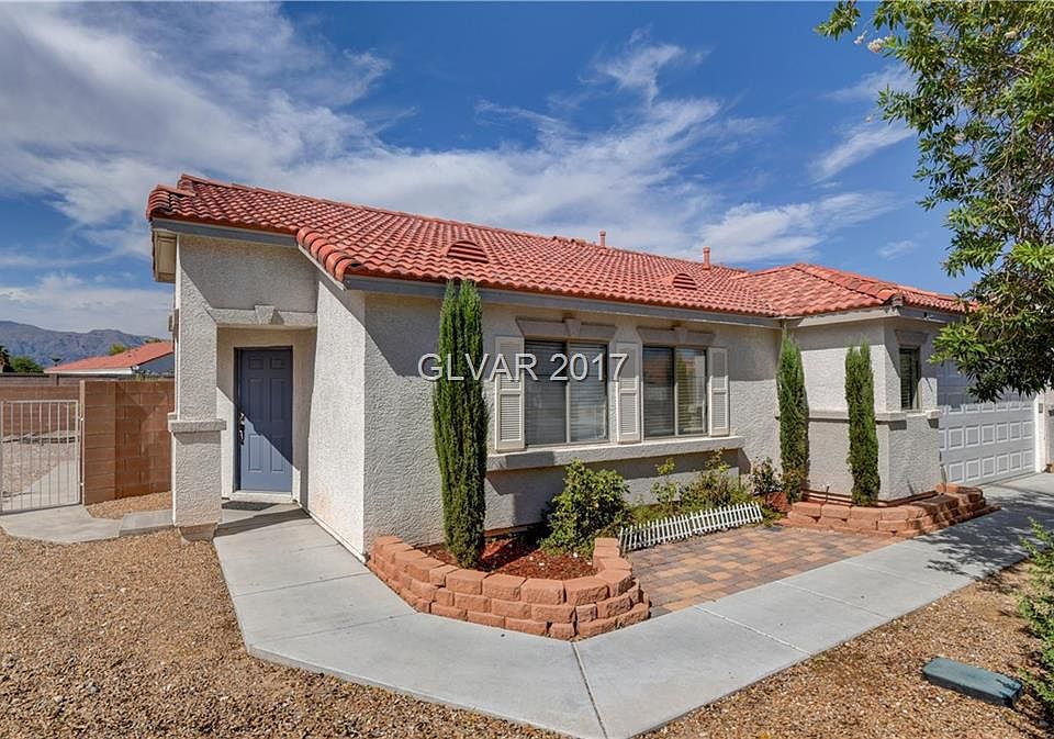 1st image of 520 Flemington Ct