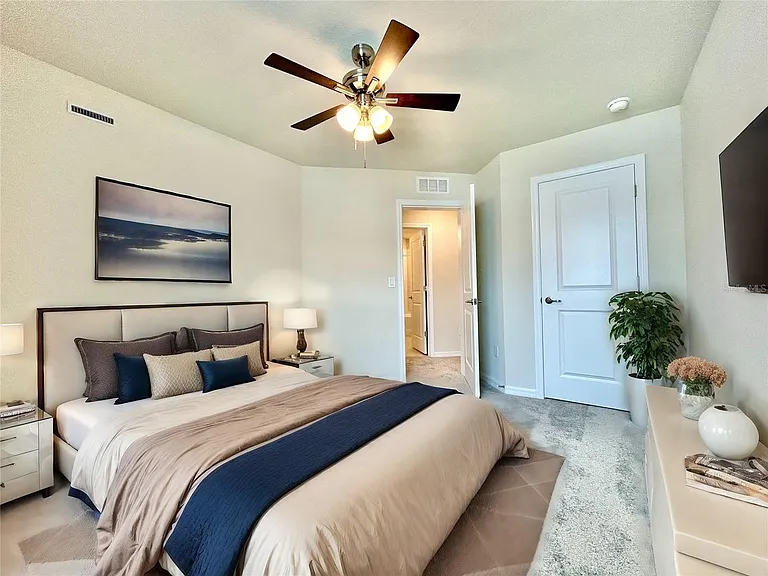 4652 Sparkling Shell Ave — Photo 15