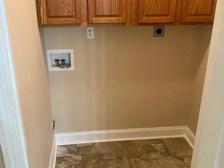 948 Mossy Grove Ln — Photo 10