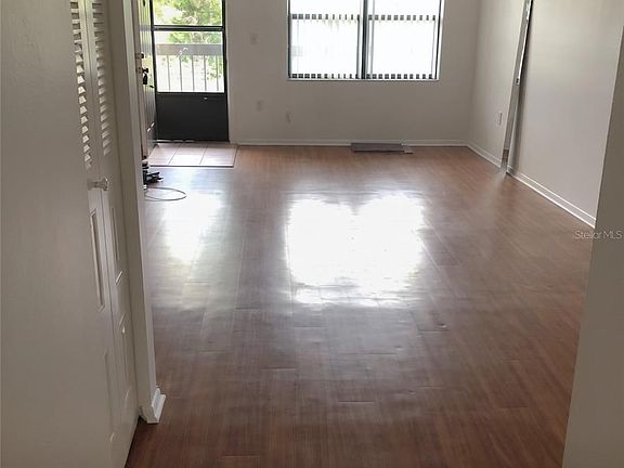 3rd image of 305 30th Ave W A207