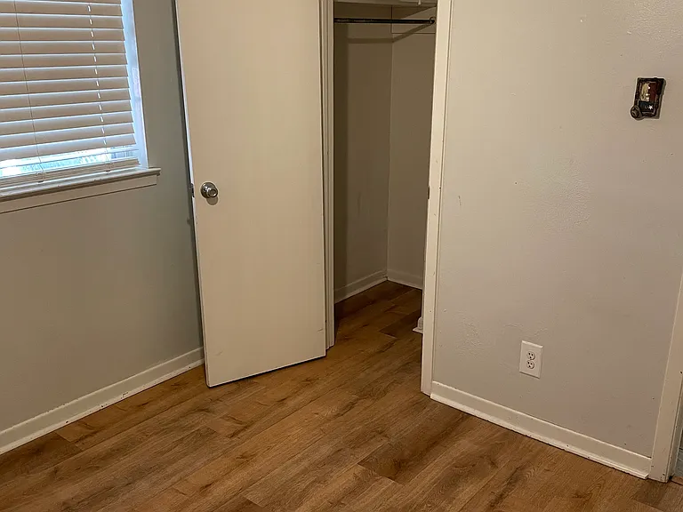 101 SW Rand Dr — Photo 8