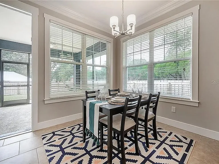 308 W Woodlawn Ave — Photo 21