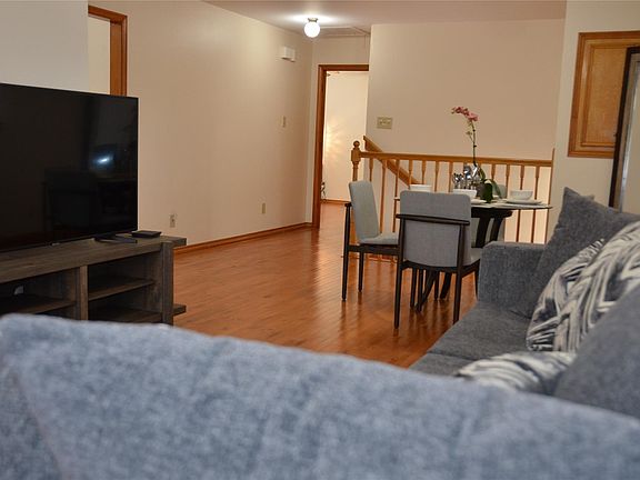 3rd image of 6507 Morningside Dr
