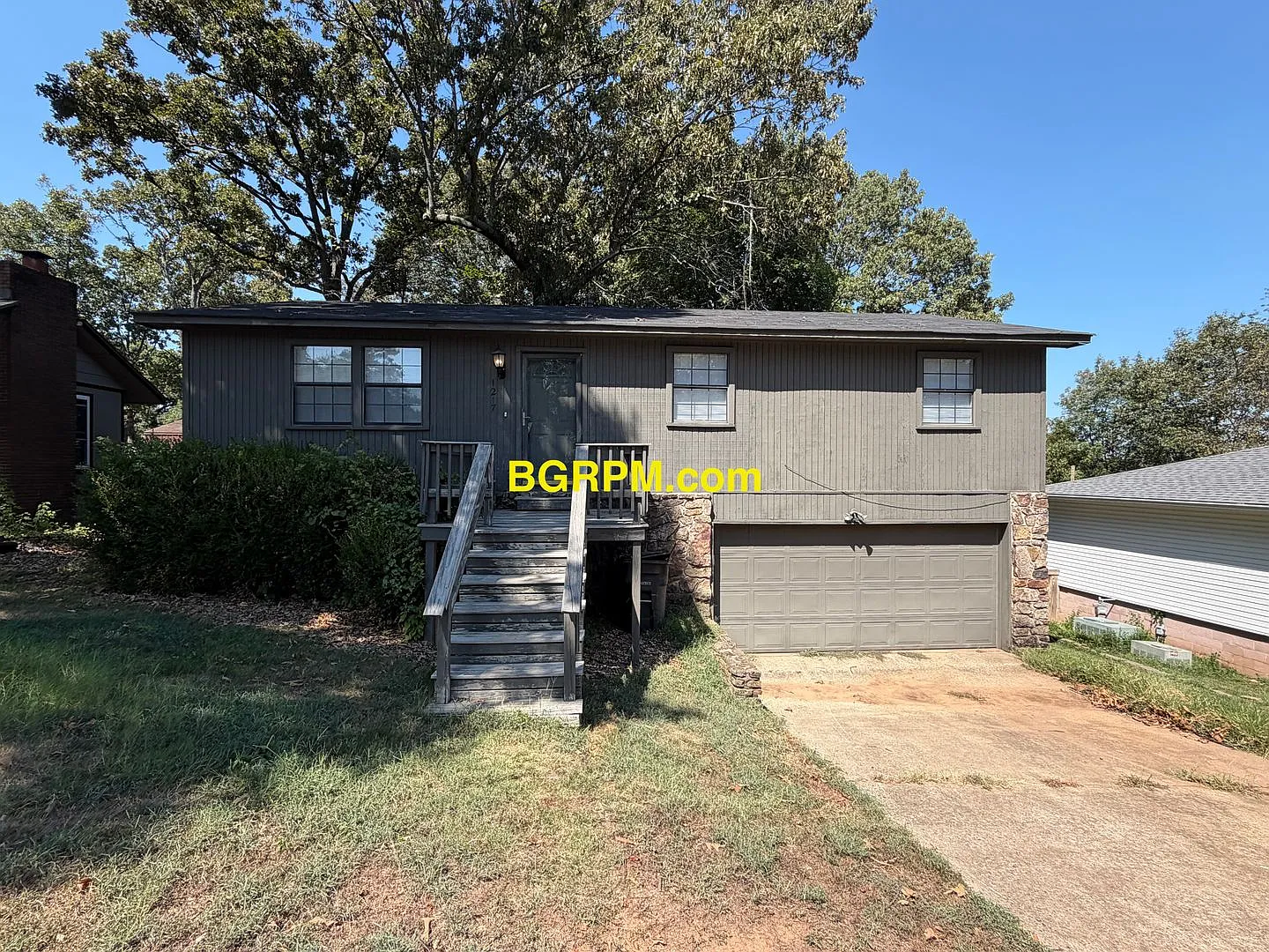 Updated 3 Bed Room 2 Bath Home in Jacksonville — Photo 1