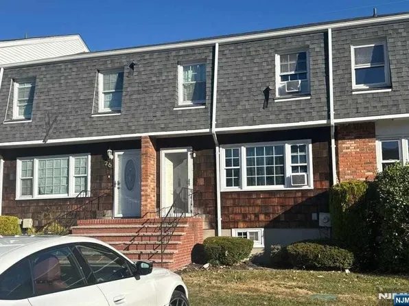 24 Gladys Dr, Spring Valley, NY 10977