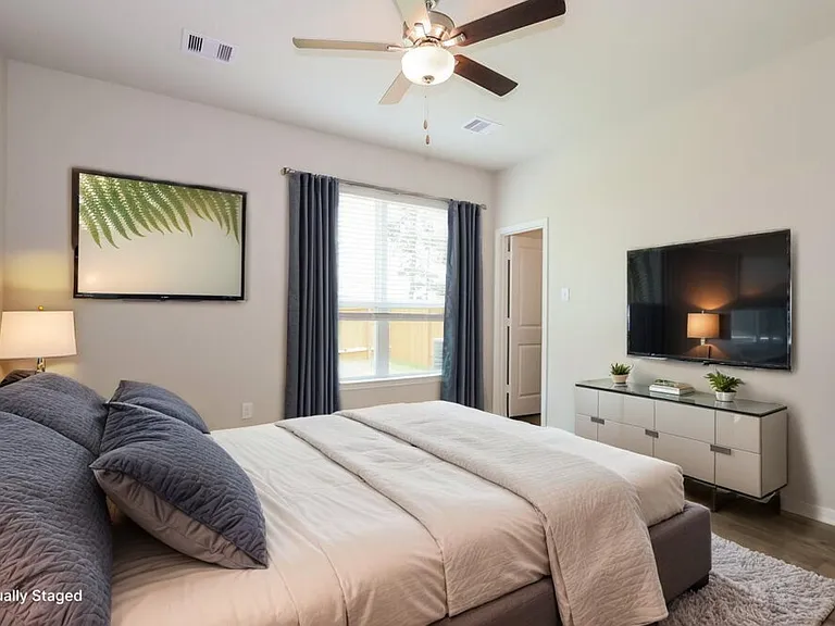 15652 Plum Brook Dr — Photo 11