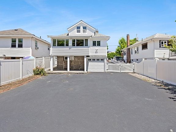 3rd image of 118 Connell St