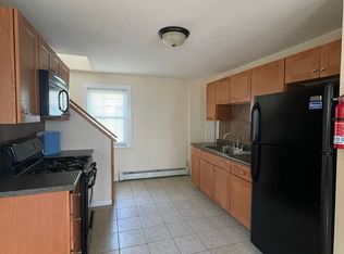 359 St Paul St, Burlington, VT 05401