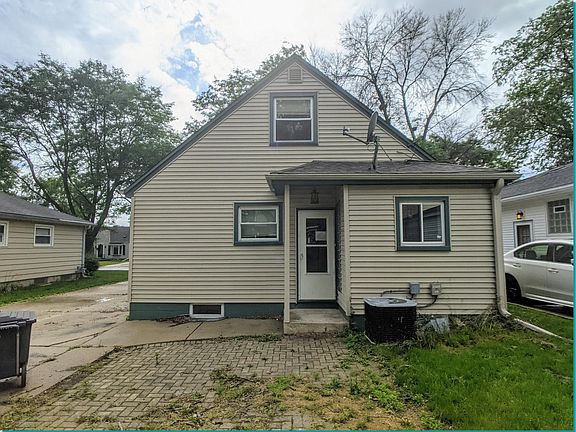4th image of this home