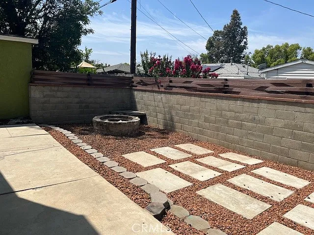 3 bed, 1600 sqft, $4,250 — Photo 2