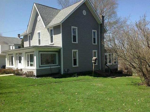 2nd image of 132 Elizabeth St
