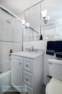 Rented by NextStopNY | media 6