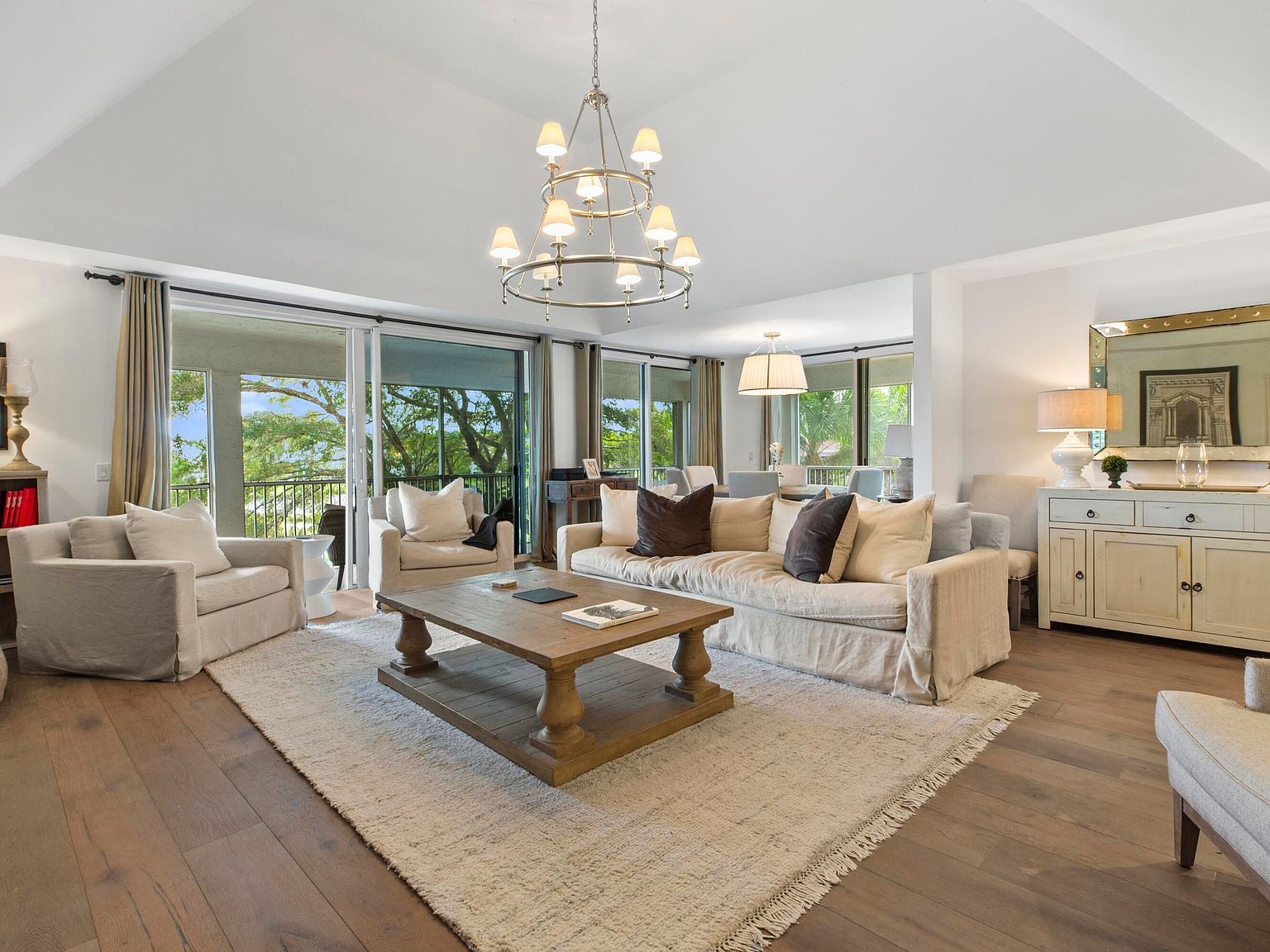 11815 Pebblewood Drive