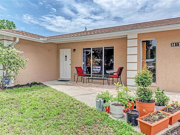 2nd image of 3813 Prado Dr
