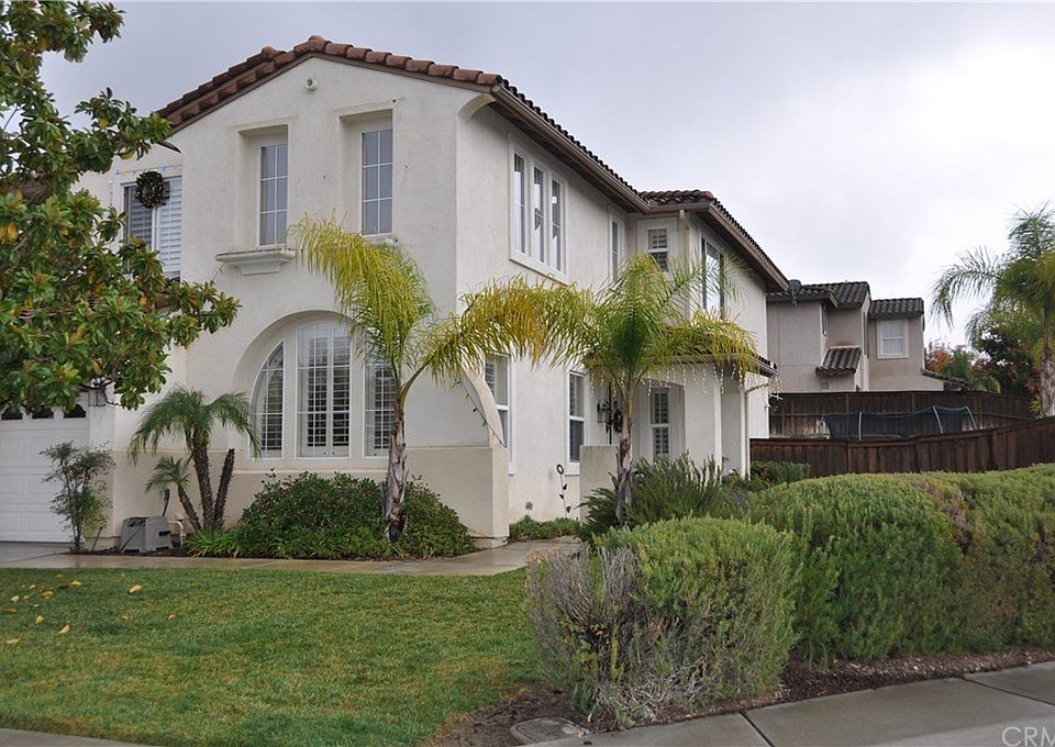 1st image of 42400 Wildwood Ln