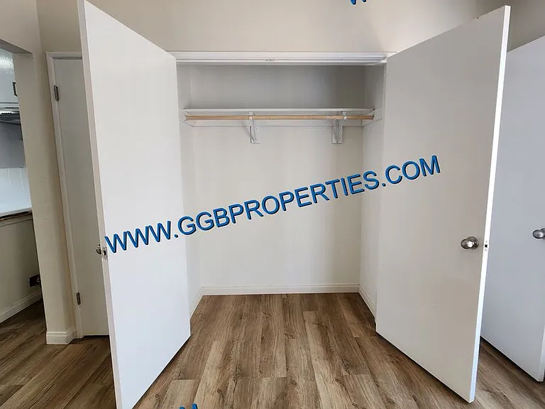 5381 E Ocean Blvd — Photo 7