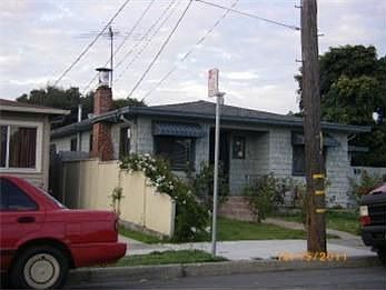 2nd image of 2867 Gaynor Ave